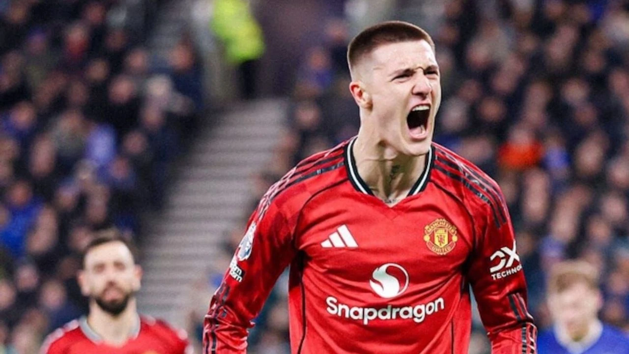 Kırmızı Şeytanlar Everton'ı Devirdi: Carrick Dönemi Yenilmezlik Serisini Sürdürüyor!