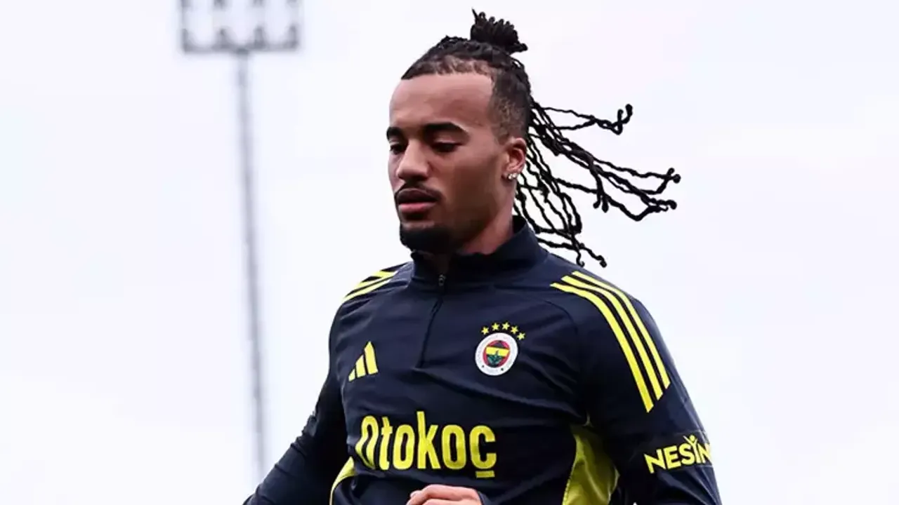 Fenerbahçe, Kasımpaşa Randevusu İçin Kolları Sıvadı: Süper Lig'e Tam Konsantrasyon!