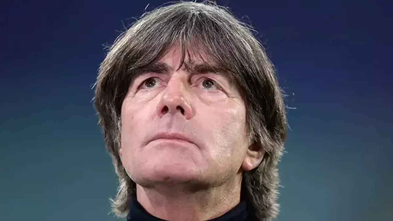 Joachim Löw'ün Futbola Sürpriz Dönüşü: Dünya Şampiyonu Afrika Yolcusu!