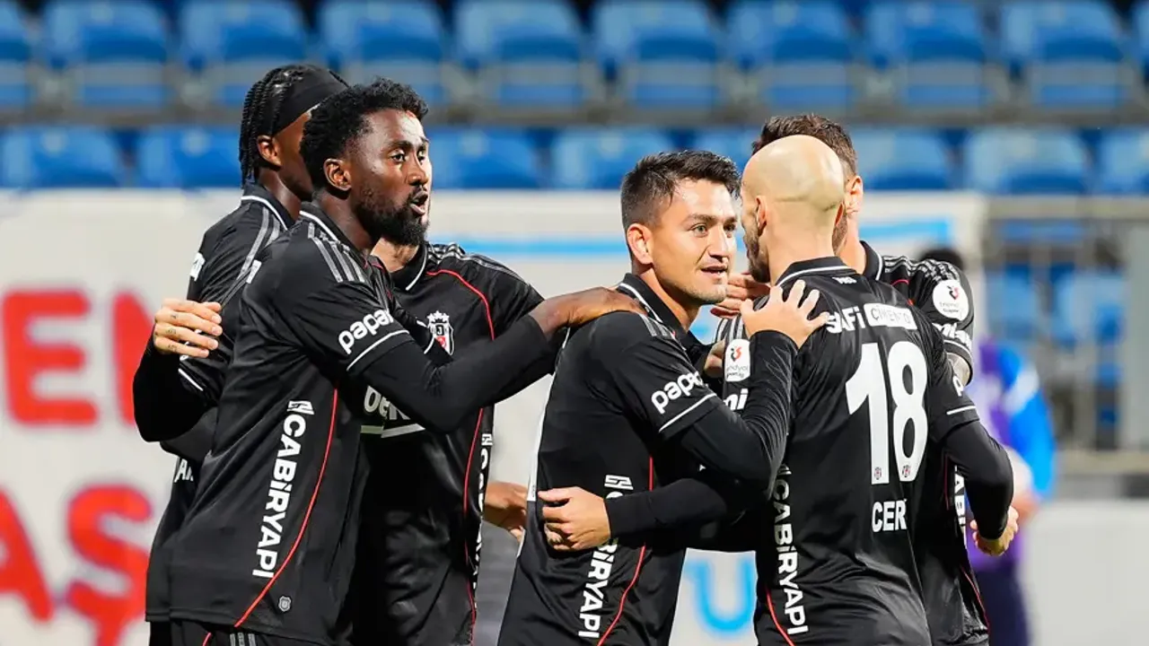 Süper Lig'de Kritik Randevu! Beşiktaş ve Samsunspor İlk 11'leri Sahaya Çıkıyor